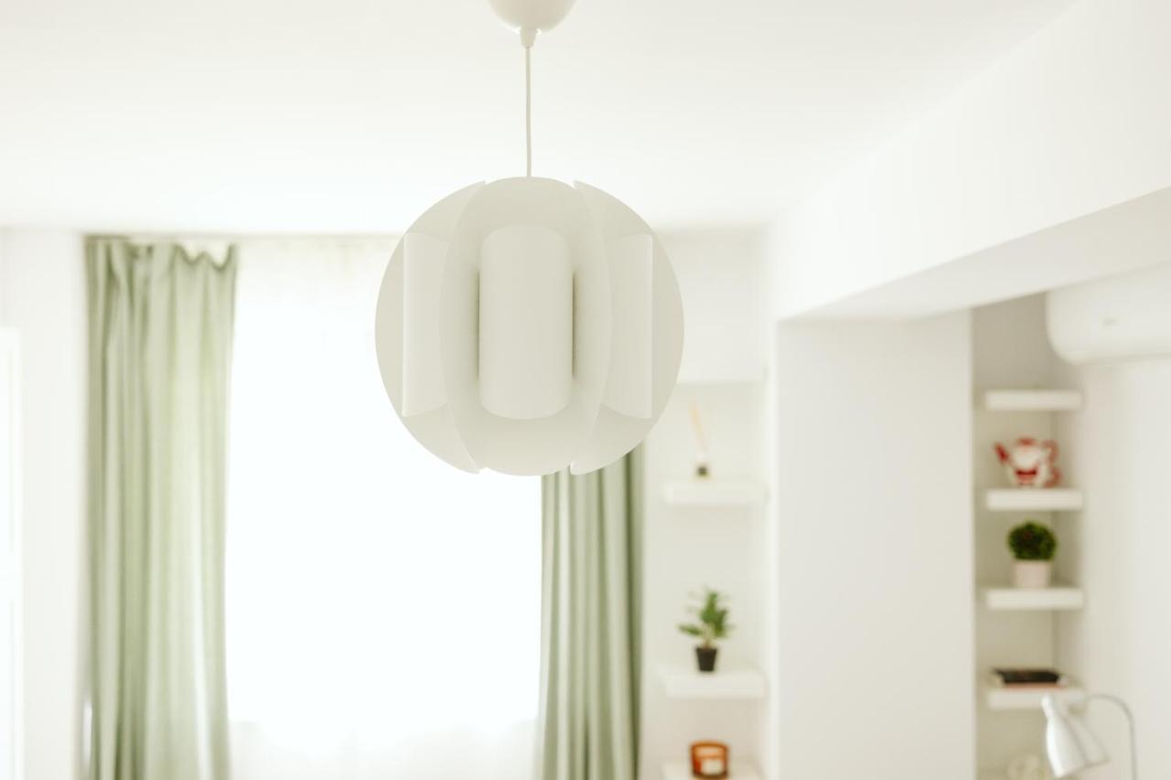 Pure Apartment Bucureşti Ngoại thất bức ảnh